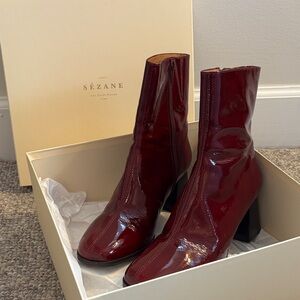 Sezane Axelle Glossy Burgundy Ankle Boots